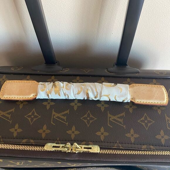 Authentic Louis Vuitton pegase 55 monogram - Picture 4 of 9